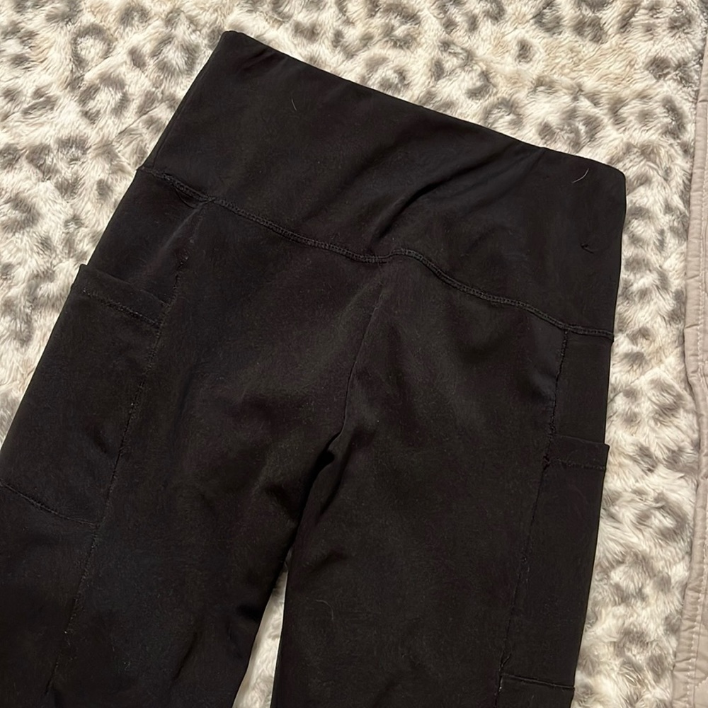 Black leggings